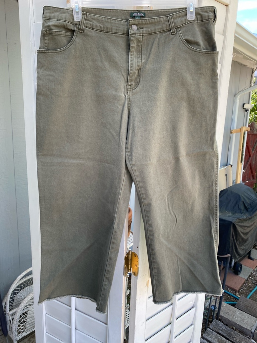 wild fable Olive Green cropped Wide-Leg utility pants